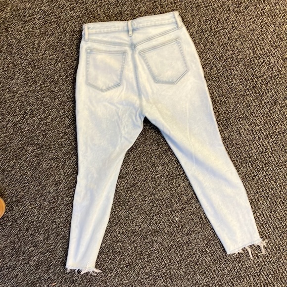 LOFT High-Rise Light Wash Distressed Skinny Jean Size 27P - Picture 2 of 9